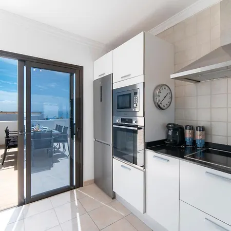 Velero Villa